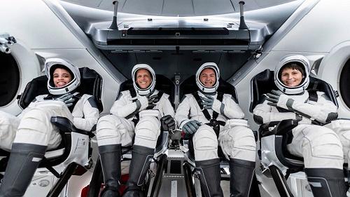 ESA:s astronautkandidater 2022 utexamineras